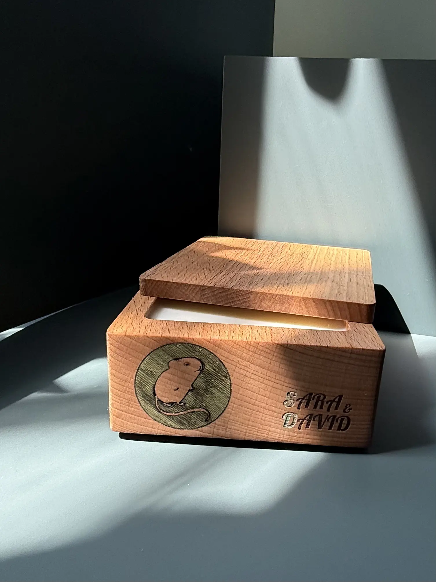 Подсвечник и свеча Pino de Oro - El Liron